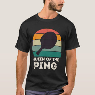 Retro Ping Pong Champion för manar QUEEN OF PIN T Shirt