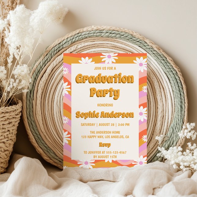 Retro Pink Groovy Daisy Floral Graduation Party  Inbjudningar (Skapare uppladdad)