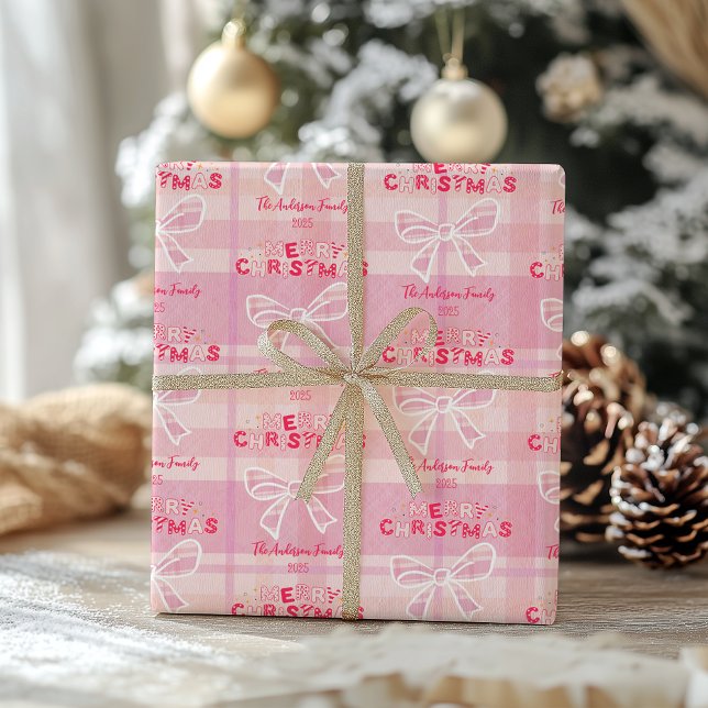 Retro Pink Plaid Whimsical Holiday  Presentpapper (Skapare uppladdad)