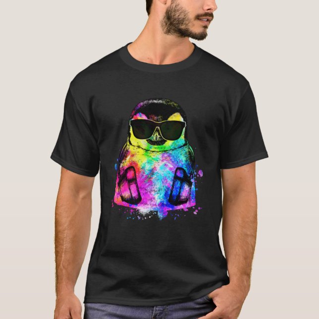 Retro Pop Penguin Gamer with Headphones T Shirt (Framsida)