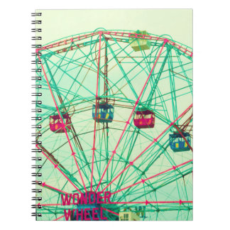 Retro Pop Summer Carnival Anteckningsbok