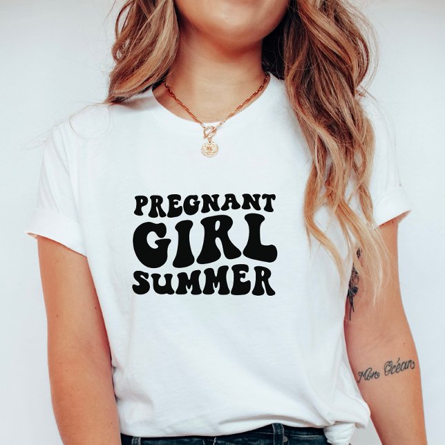 Retro Pregnant Girl Summer; Maternity Summer  T Shirt (Skapare uppladdad)