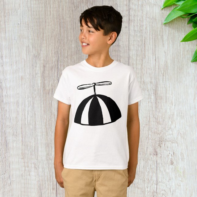 Retro Propeller Beanie Whimsical Black and White T Shirt (Skapare uppladdad)