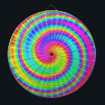 Retro Psychedelic TiefärgHippie Darttavla<br><div class="desc">Denna groovy dartboarddesign presenterar ett ljust,  swirly regnbåge av färger i ettfärgat mönster. Det är en roligt,  den retro designen för fred-älska hippies/bohem som älskar 60-tal,  70-tal och den psychedelic färgen.</div>