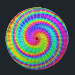 Retro Psychedelic TiefärgHippie Darttavla<br><div class="desc">Denna groovy dartboarddesign presenterar ett ljust,  swirly regnbåge av färger i ettfärgat mönster. Det är en roligt,  den retro designen för fred-älska hippies/bohem som älskar 60-tal,  70-tal och den psychedelic färgen.</div>