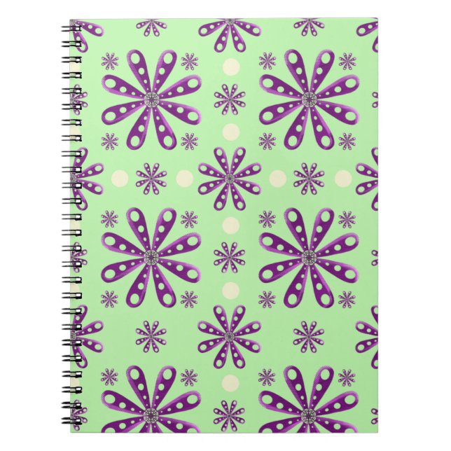 Retro Purple flowers on Green Background   Anteckningsbok (Framsidan)