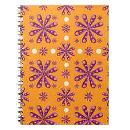 Retro Purple Flowers on Orange Background Anteckningsbok