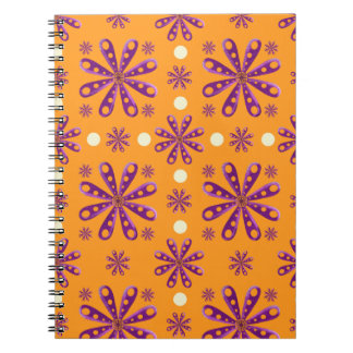 Retro Purple Flowers on Orange Background Anteckningsbok