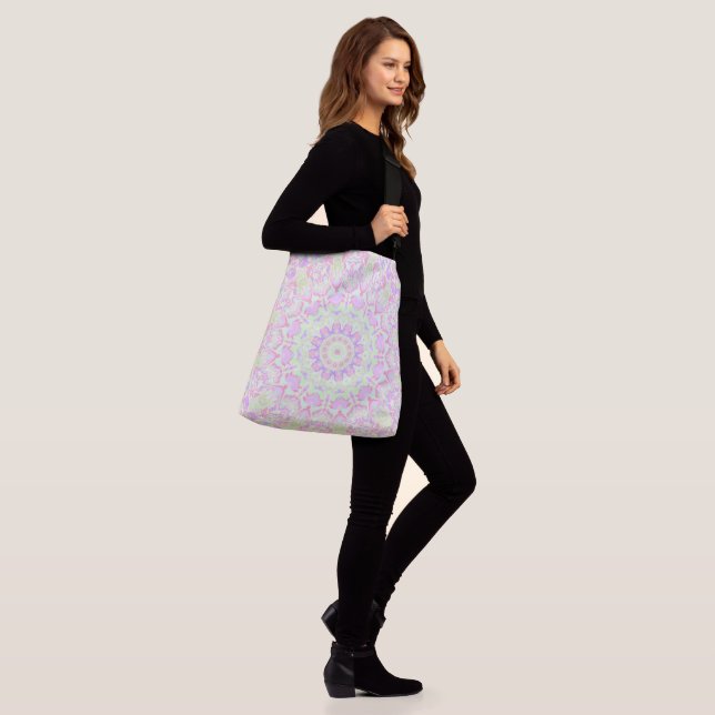 Retro Quirky Eclectic Boho Hippie Pastel Mandala Axelväska (På modell)