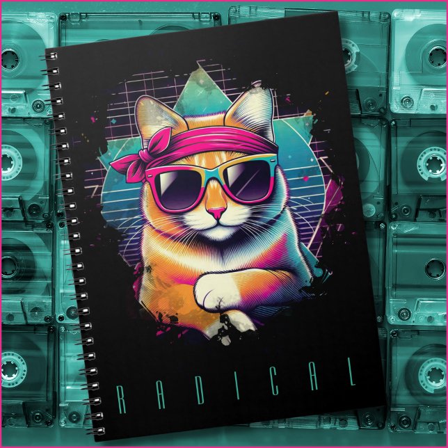 Retro Radical Cat med Bandana och Sunglass Anteckningsbok (Colorful 1980s cat wearing sunglasses and a bandana. Custom text currently reads "radical." )