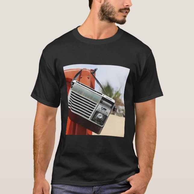 Retro Radio Vibes T-shirt (Framsida)
