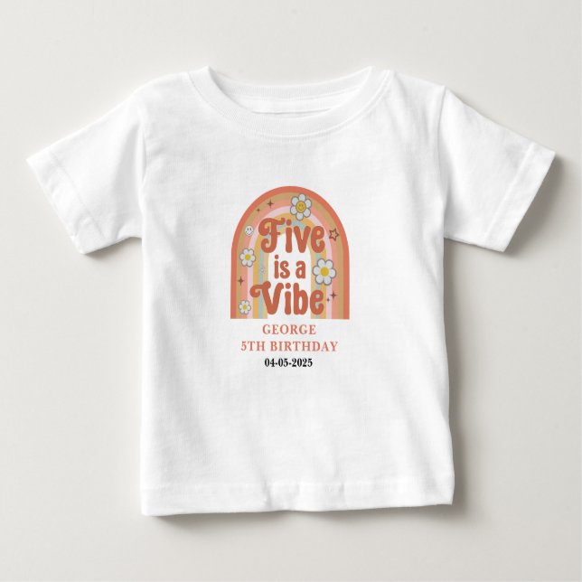Retro Rainbow FIVE is a Vibe Groovy 5th Birthday T Shirt (Framsida)