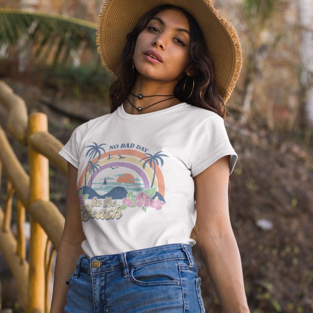 Retro Rainbow och Beach T Shirt (Skapare uppladdad)