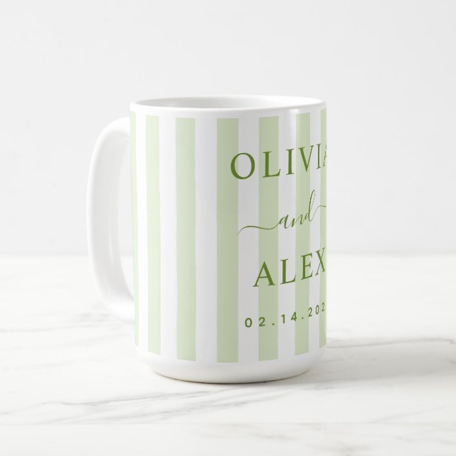 Retro randig grön personlig bröllops- kaffemugg (Framsida vänster)