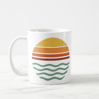 Retro randig solnedgång över vågor kaffemugg