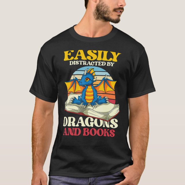 Retro Reading Bookworm Librarian Bok Dragon T Shirt (Framsida)