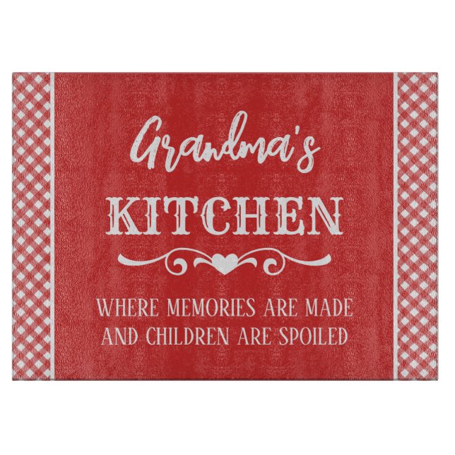 Retro Red and White Checkered Grandma's Kitchen (Framsidan)