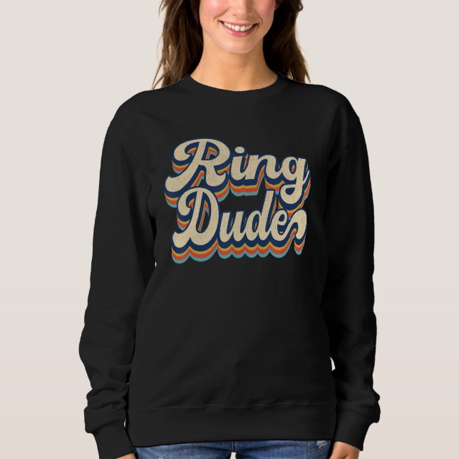 Retro Ring Dude  Bröllopsdusch för ringbröllop För T Shirt (Framsida)