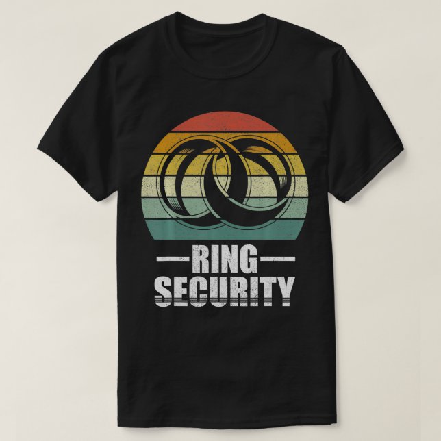 Retro Ring Security Ring Bearer Ring Bearer Gift T Shirt (Design framsida)