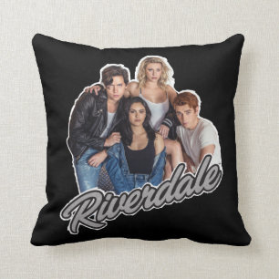 Retro Riverdale Group Graphic Kudde