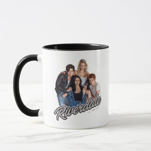Retro Riverdale Group Graphic Mugg (Vänster)