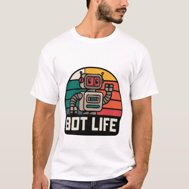 Retro Robot: Vintage Futuristic T-Shirt (Framsida)