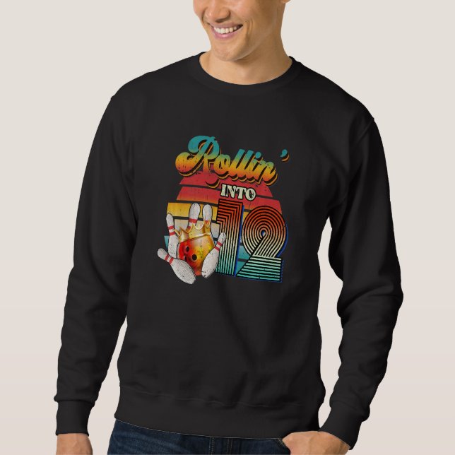 Retro Rollin i 12 Bowling Födelsedagsfest 12:e B Lång Ärmad Tröja (Framsida)