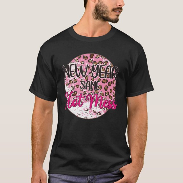 Retro Rosa Leopard nyår 2023 Samma Hett  NYE T Shirt (Framsida)