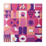 Retro Rosa Lila Vin Bauhaus Mönster Kakelplatta<br><div class="desc">Retro Rosa Lila Vin Bauhaus Mönster Decorative Tile har en vintage vin mönster i rosa,  lila och vitt. Perfekt för vin älskare för födelsedagar,  firande,  tack för presenter,  Mors dag,  jul och helgdag. Skapat av Evco Helgdagars www.zazzle.com/store/evcoholidays</div>
