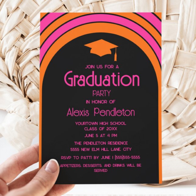 Retro Rosa Orange Båg Högskolexamens mössa Inbjudningar (Pink and orange arch graduation party invitation)