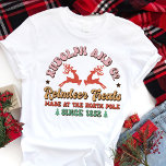 Retro Rudolph och Co. Reindeer Treats jul T Shirt<br><div class="desc">Lägg till lite festlig roligt till helgdag med den här återinspirerade skjortan "Rudolph and Co. Reindeer Treats". Den här designen har lekfull renar och vintage-stil-bokstäver och ger dig ett charmerande, nostalgiskt utseende till din firande. Den humoristiska och visuella beröringen gör det till perfekt för julfester, familjemöten eller mysiga vinterdagar. Sprid...</div>