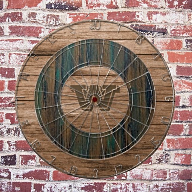 Retro Rustic Monogrammed Wood Darttavla (Skapare uppladdad)