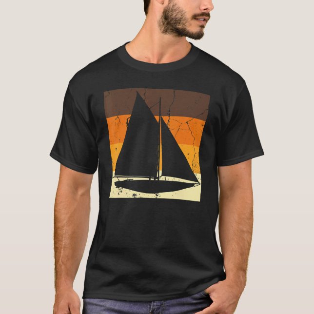 Retro Sailboat Skipper Ship Catamaran Yacht Sail S T Shirt (Framsida)