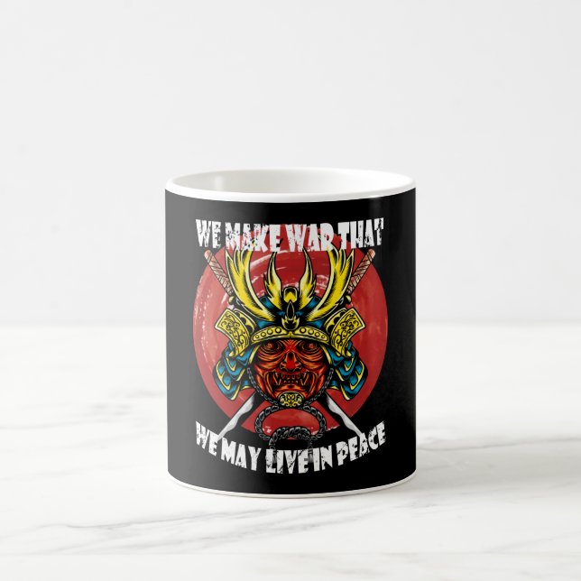 Retro Samurai Helmet - Samurai Quote About Peace Kaffemugg (Center)