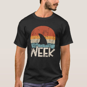 Retro Shark Fin Week 2024 Shark Älskare Ocean Wild T Shirt