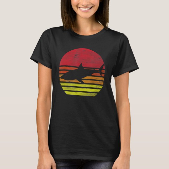 Retro Shark T Shirt (Framsida)