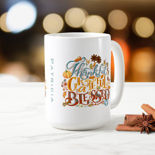 Retro-skript - tacksamt, välsignat Monogram Kaffemugg