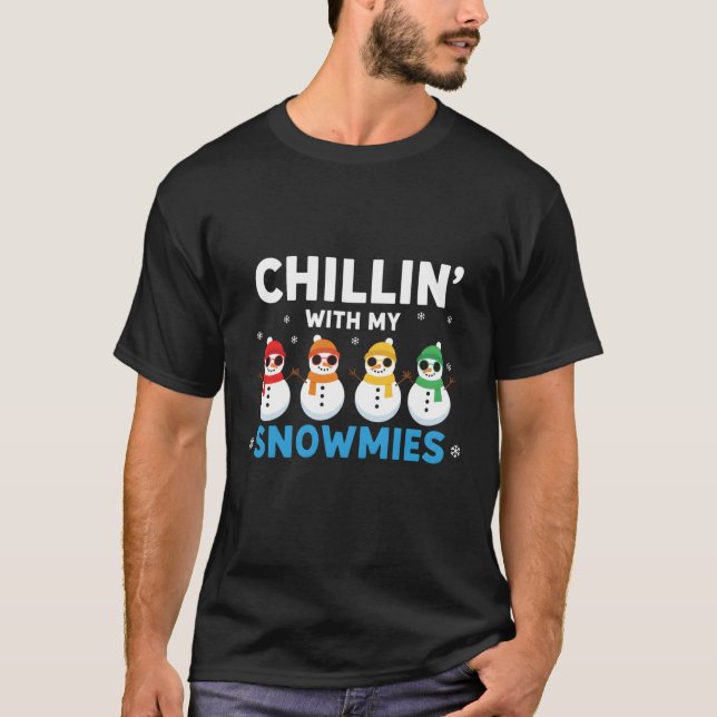 Retro Snowman Style Chillin Winter Holiday Cheer  T Shirt (Framsida)