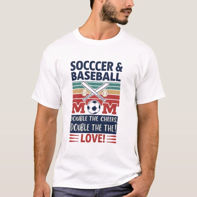 Retro Soccer & Baseball Mom T Shirt (Framsida)