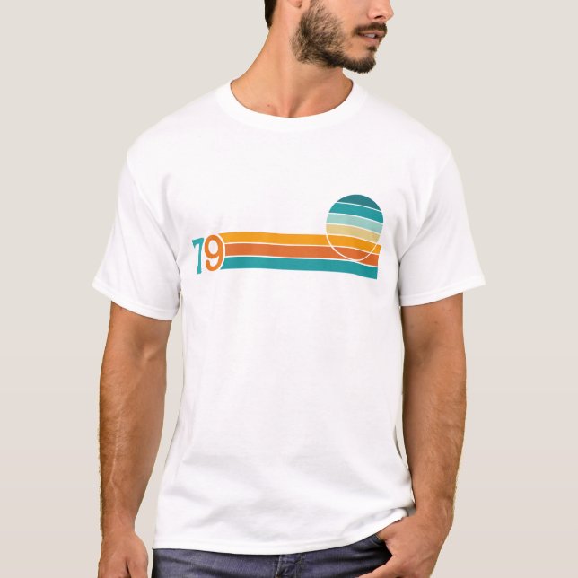 Retro Solnedgång 79 T Shirt (Framsida)