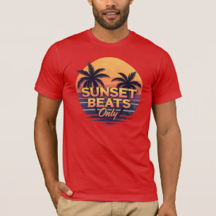 Retro Solnedgång Beats Endast Palmträd Vintage T Shirt