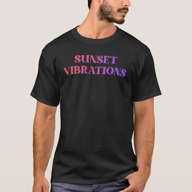 Retro Solnedgångsvibrationer T Shirt (Framsida)
