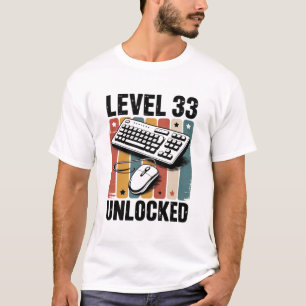 Retro spel 33-årsdag Nivå 33 Upplåst spelare T Shirt