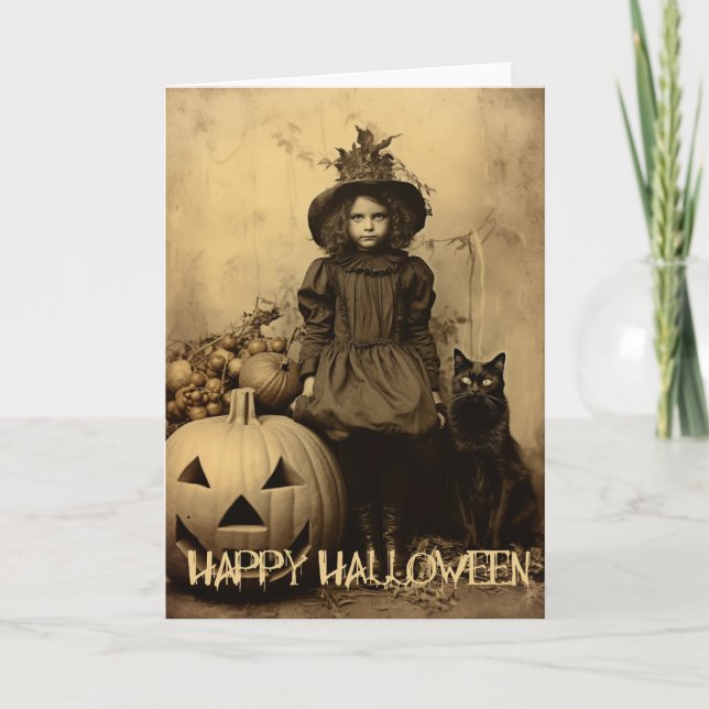 Retro spooky Halloween-läskig flicka med svart kat Helgkort (Framsida)