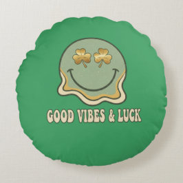 Retro St. Patrick's Day Good Vibes & Luck Smiley  Rund Kudde