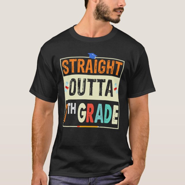 Retro Straight Outta 7th Grade  1st Day of School T Shirt (Framsida)