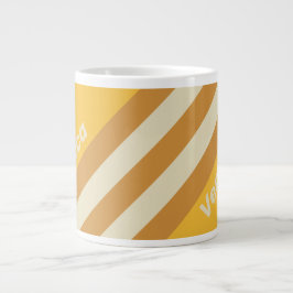 Retro Sun Mustard Ränder med Namn Jumbo Mugg