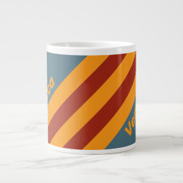 Retro Sunrise på Slate Stripes med namn Jumbo Mugg