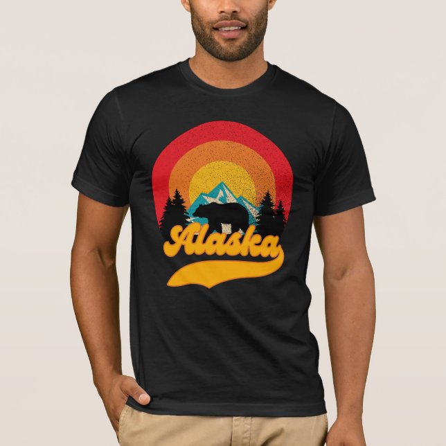 Retro Sunset Alaska Juneau Bear Mountains Vild AK T Shirt (Framsida)
