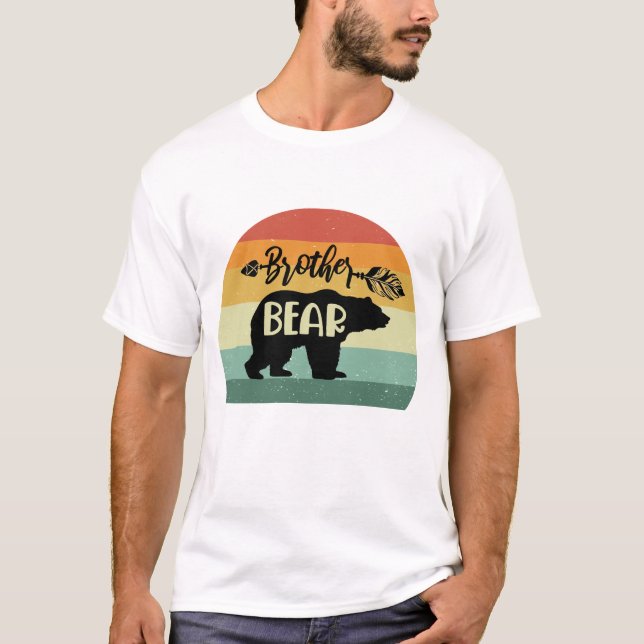 Retro Sunset Brother Bear T Shirt (Framsida)